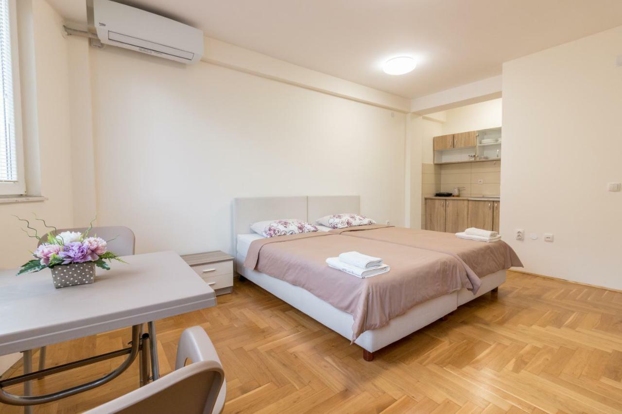 Comfy Apartments-Ohrid Esterno foto